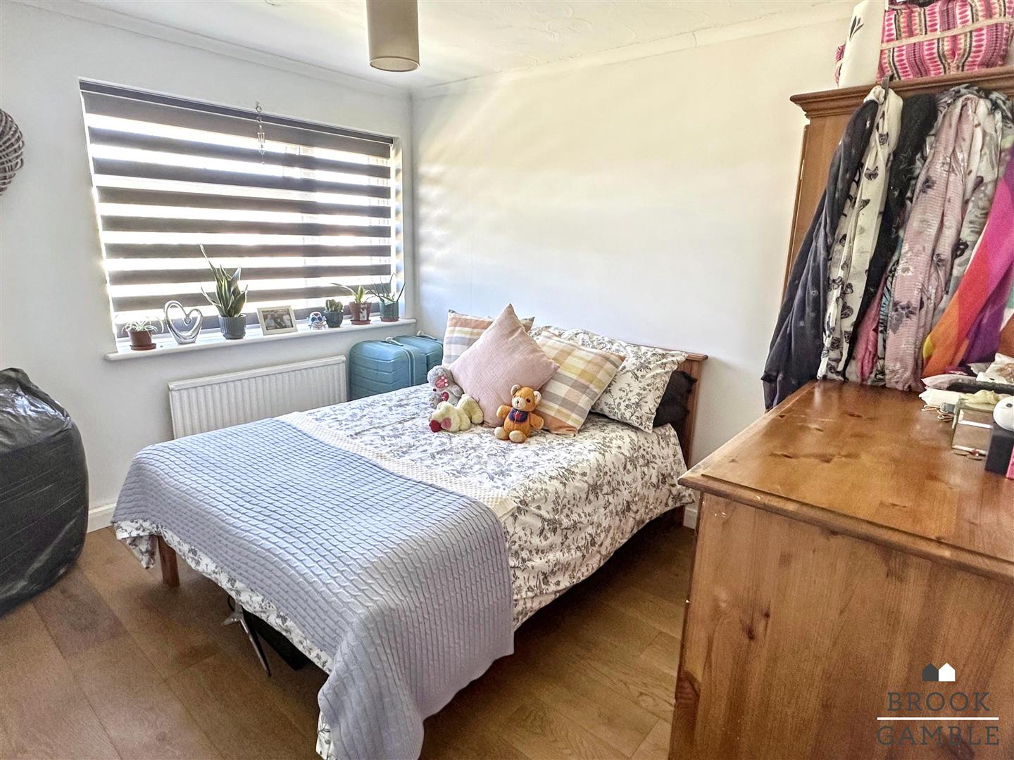 3 Bedroom Bungalow. Hawksbridge Close in Eastbourne,  15